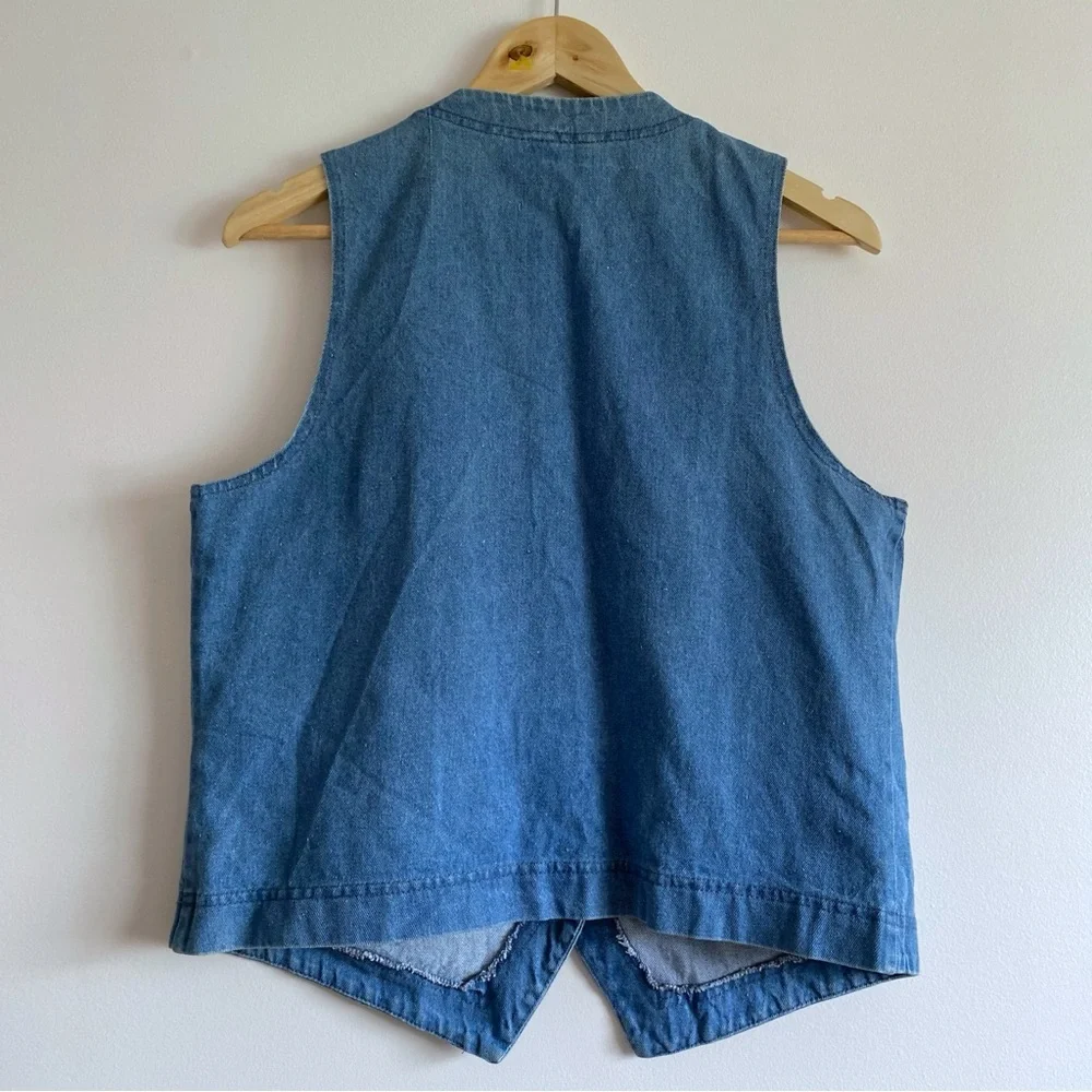 Vintage Cottagecore Lacy Floral Denim Vest - Picture 7 of 13